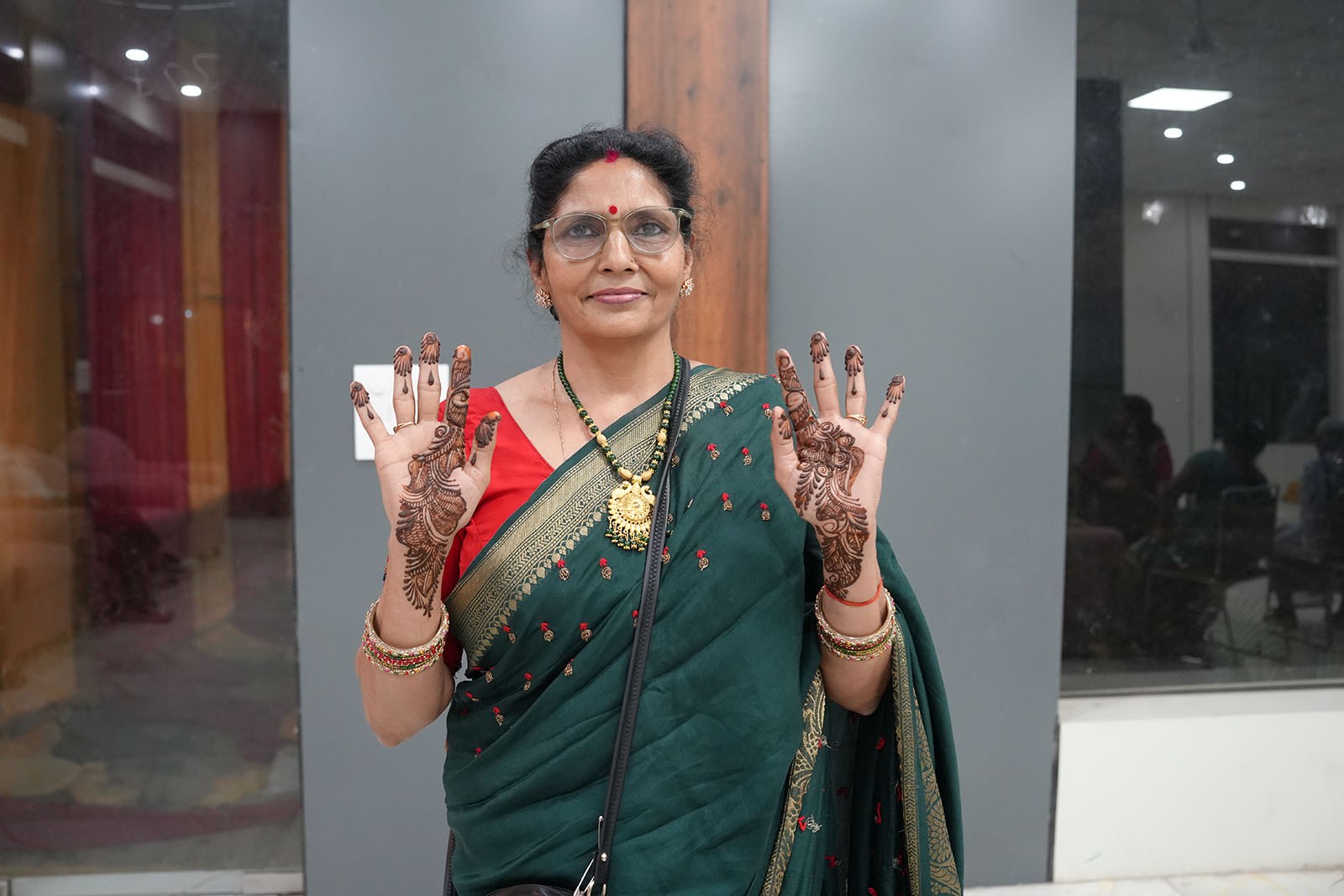 Real Epixshot Mehendi candid photography